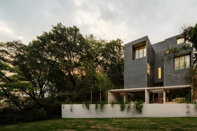 Casa CAB / Estudio MMX - Fotografía exterior, Casas, Jardín, Fachada, Puerta
