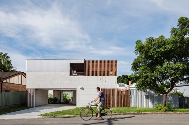 Vikki’s Place / Curious Practice - Casas