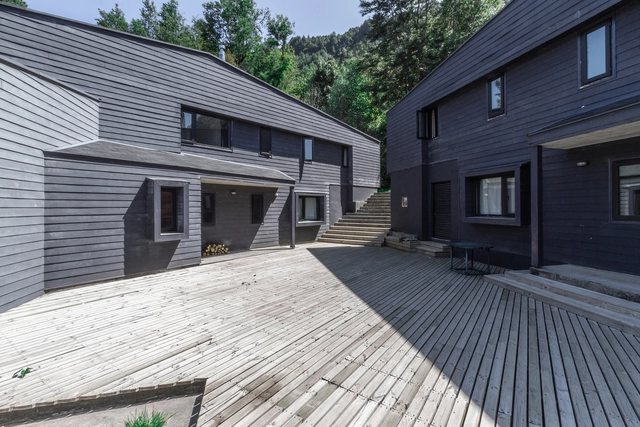 Casas Lago Colico / Benjamin Goñi Arquitectos + Claro + Westendarp Arquitectos - Fotografía exterior, Casas, Terraza, Fachada, Fijación Vigas