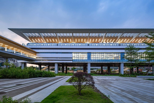 广州市轨道交通二十一号线高架段车站 / 广东省建筑设计研究院 - 建筑图, 地铁站