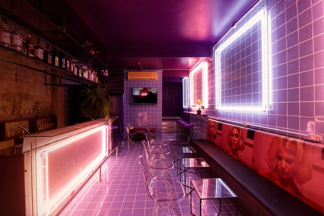Cómo las luces de neón pueden dar forma a la arquitectura - Imagen Principal