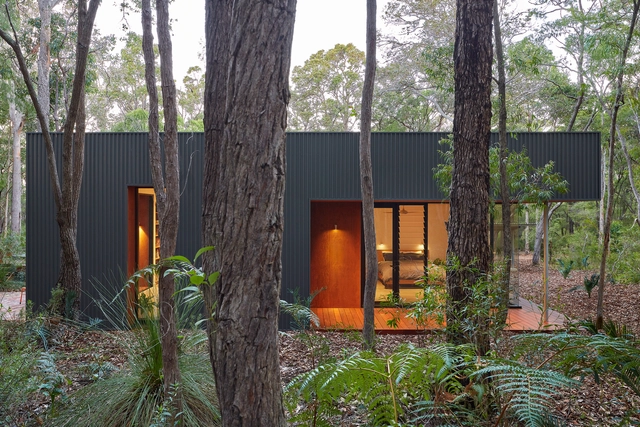 Casa escondida / Archterra Architects - Fotografía exterior, Casas, Jardín, Puerta