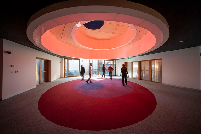墨尔本贵格会中心，圆形空间的中心性 / Nervegna Reed Architecture + ph Architects - 室内图, 办公设施