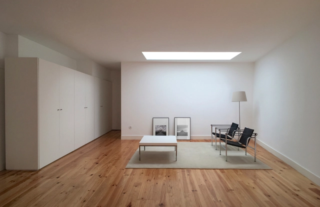 Casa Rua da Costa / João Laranja Queirós - Fotografia de Interiores, Renovação, Porta, Mesa, Cadeira