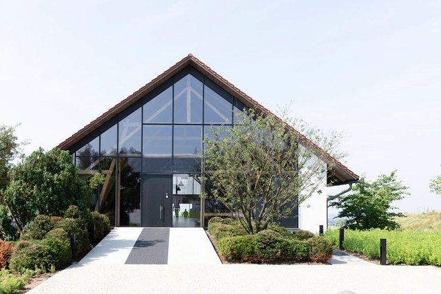 Brummer Thermo-Logistik GmbH / Gogl Architektur Ziviltechniker GmbH - Exterior Photography, Office Buildings, Garden, Facade