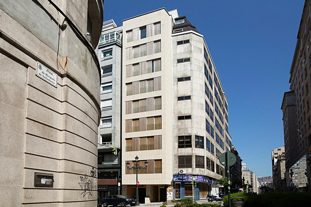 Edificio Colón 11 / Edifico Arquitetura - Fotografía exterior, Renovación, Fachada, Urbano