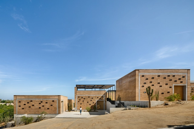 Casa Ballena / R/MA Rivero Mas Asociados - Fotografía exterior, Arquitectura Cultural, Fachada