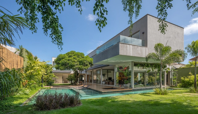 Casa RC / PKB Arquitetura + Salt Arquitetura - Fotografia de Exterior, Casas, Jardim, Fachada