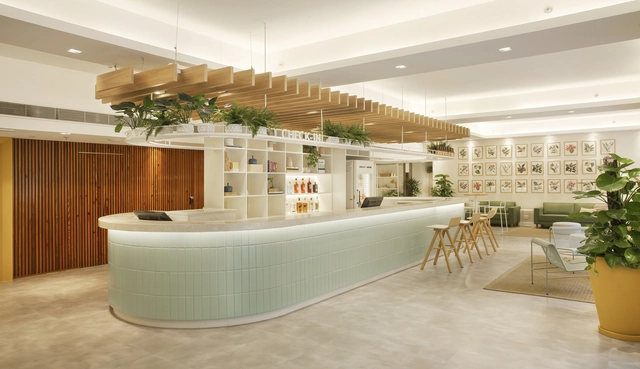 Lobby Hotel B&B Copacabana  / PKB Arquitetura - Design De Interiores, Cadeira, Mesa