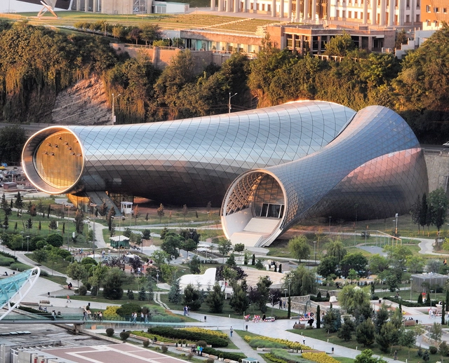Rhike 公园音乐剧场与展厅，城市“潜望镜” / Studio Fuksas - 建筑图, 展陈建筑