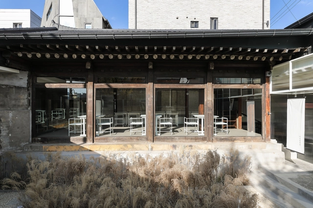 首尔独立秘房餐厅 / Design Studio Maoom - 餐厅