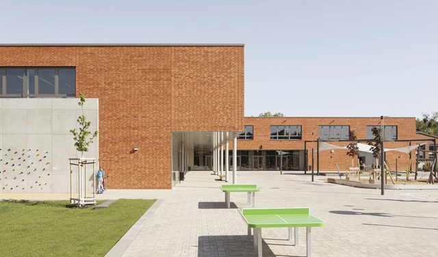 Jungfernsee Elementary School / Sehw Architektur - Exterior Photography, Elementary & Middle School, Facade