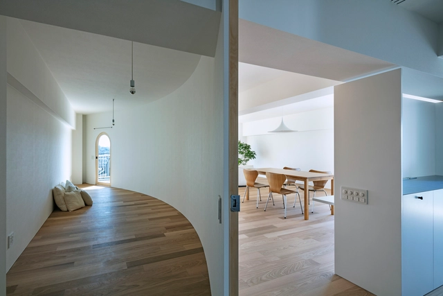 Apartamento Smooth Wall / suzuki architects - Interiores De Apartamentos