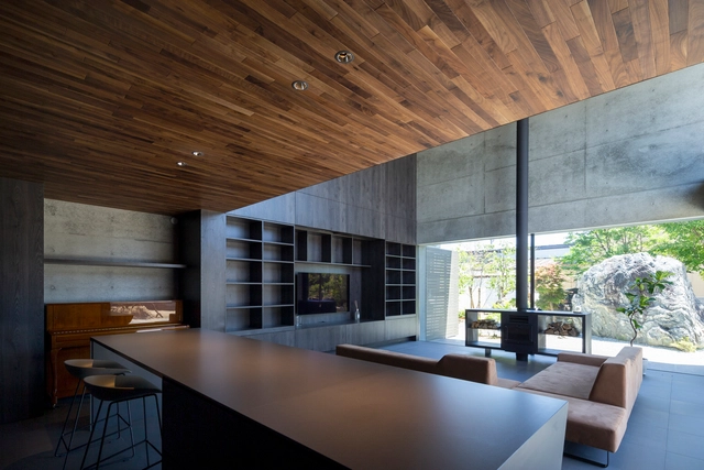 SCAPE 独立住宅，“借用”邻家花园景色  / APOLLO Architects & Associates - 室内图, 住宅室内设计, 厨房