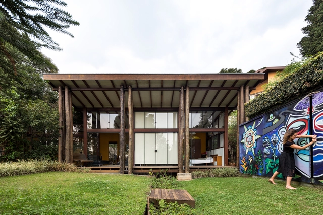 Casa Tingui / Canalli Arquitetura - Interiroes De Casas, Jardim, Fachada, Mesa