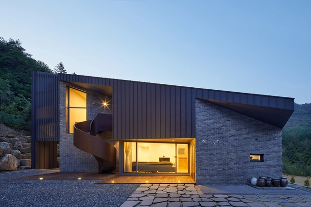 Slope House / Studio EON - Exterior Photography, Houses, Facade