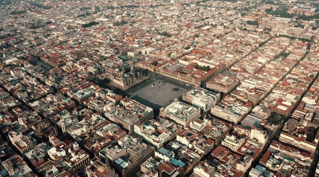 Imágenes aéreas de la Ciudad de México durante la pandemia de COVID-19 por Santiago Arau - Imagen Principal