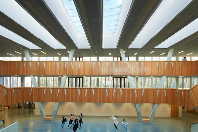 强化自然采光的渐进式学习，Hessenwald 学校 - 主图