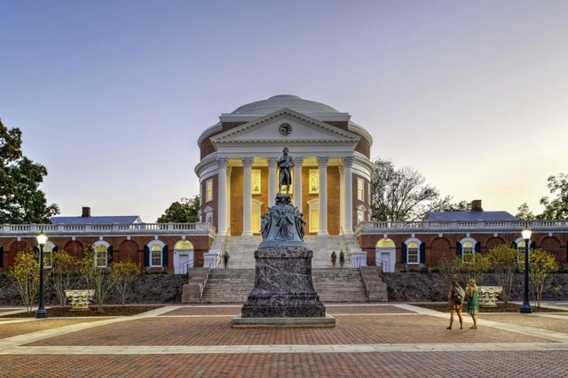 "Style is Superficial": Alice Raucher on Social Justice and Sustainability at the University of Virginia - Featured Image