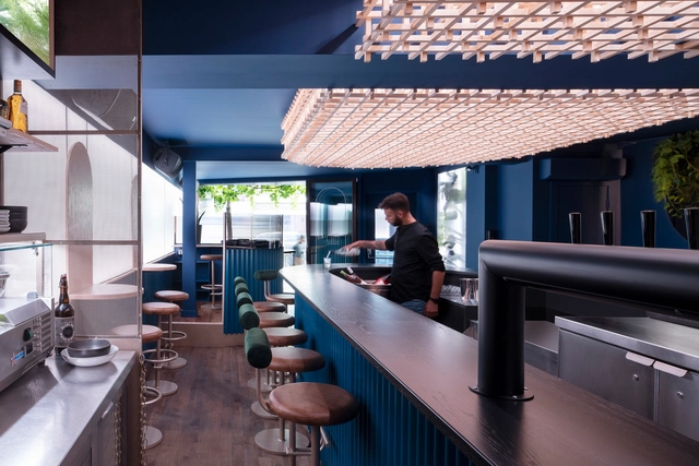Minéral Bar / Blanchette Architectes - Interior Photography, Restaurant & Bar Interiors, Kitchen, Table, Countertop, Chair