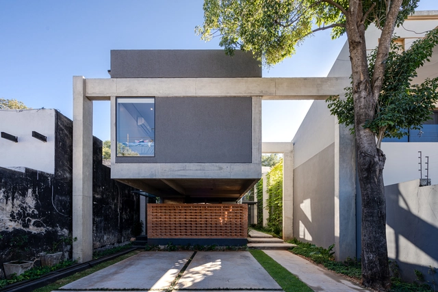 Casa Ensayo Levita / BAUEN - Fotografía exterior, Interiores De Casas, Fachada, Escaleras