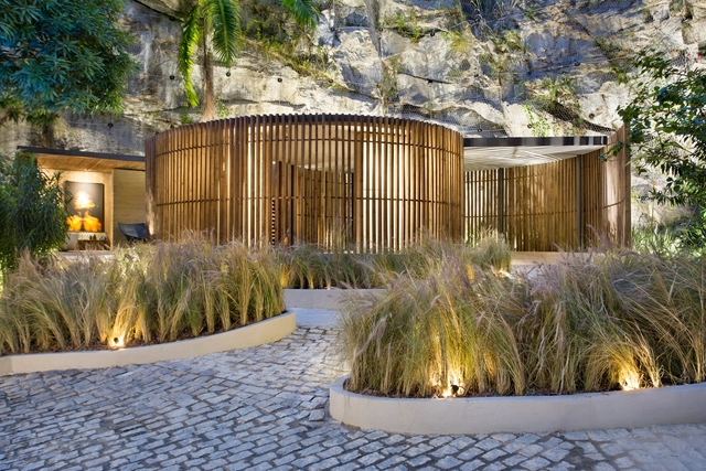 Spa Origem / Duda Porto Arquitetura - Interiores De Espaços Para O Bem Estar, Jardim, Fachada, Iluminação