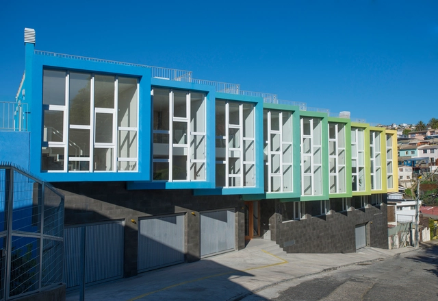 Lofts Plaza Yungay / Rearquitectura - Fotografía exterior, Residencial, Fachada