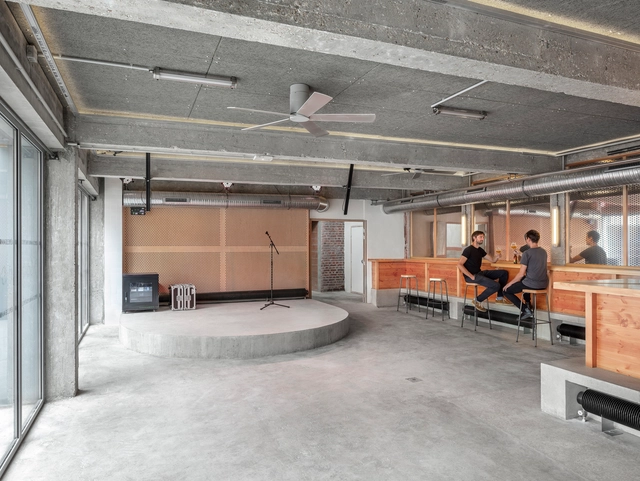 Brasserie Gallia / Maxime Jansens Architecture + Erwan Bonduelle Architecture - Interior Photography, Bar, Kitchen, Bench