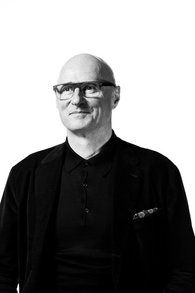 AHMM创始人Simon Allford，当选为英国皇家建筑师协会第79任主席 - 主图