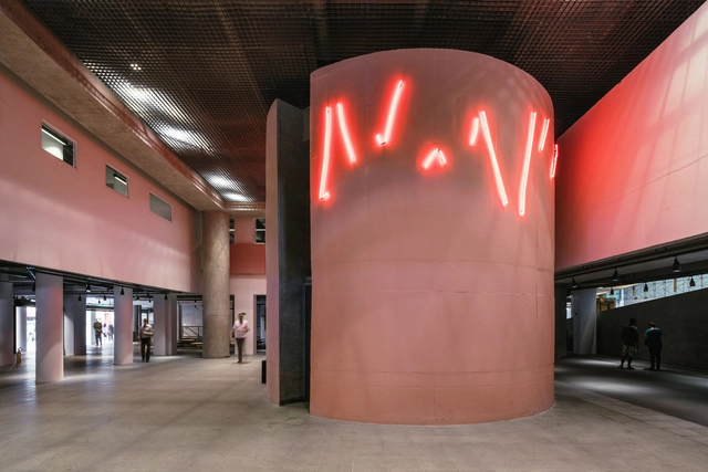 De Lina Bo Bardi a Cildo Meireles: os catálogos do Sesc disponíveis gratuitamente online - Imagem de Destaque