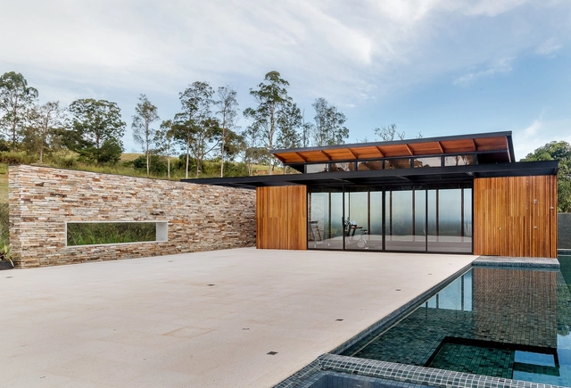 Espaço de Lazer J&G / Barino Arquitetura - Fotografia de Exterior, Outras Estruturas, Jardim, Fachada, Viga