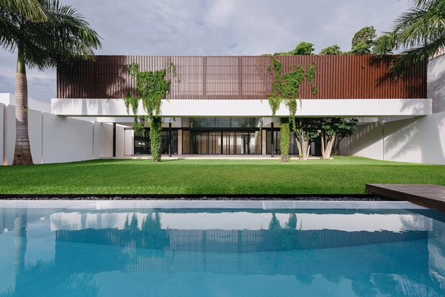 Casa TMZN / Arkham Projects - Fotografía exterior, Casas, Patio interior, Fachada