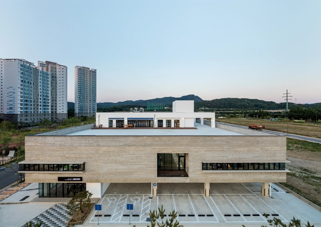 Plan-i Headquater Office / Yeha Partners Architects - Exterior Photography, Offices Interiors, Facade