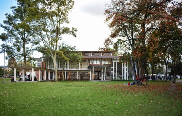Leopoldo Rother: arquitectura moderna pública en Colombia - Imagen Principal