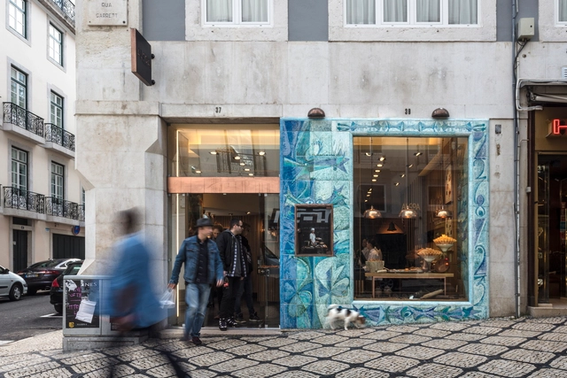 Alcôa Pastry / Contacto Atlântico - Interior Photography, Store, Door, Facade