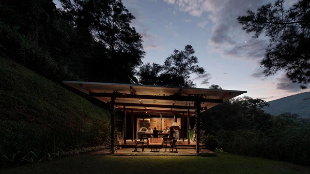 Casas brasileiras: 12 cozinhas externas e churrasqueiras - Imagem de Destaque