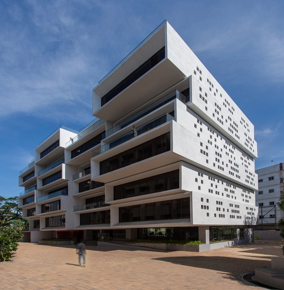 印度层叠办公楼 / Sanjay Puri Architects - 建筑图, 办公设施, 表皮
