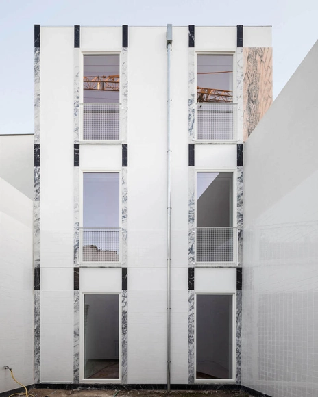 Casa Broken / fala - Fotografia de Interiores, Casas, Fachada