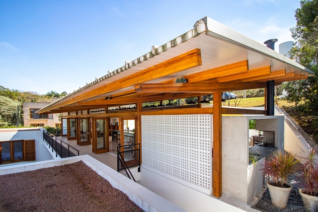 Casa Cozinha do Carmo / Rafael Perrone Arquitetos Associados - Fotografia de Exterior, Interiroes De Casas, Terraço, Fachada, Viga