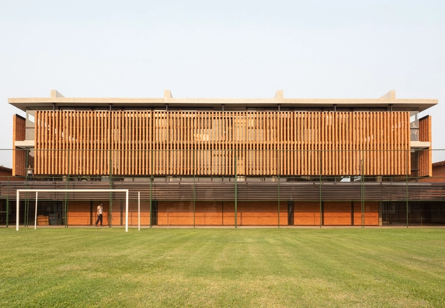 Escola ASA STEAM / Equipo de Arquitectura - Fotografia de Exterior, Escolas, Fachada