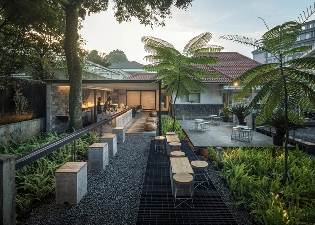 Café Kilogram / Pranala Associates - Fotografia de Exterior, Cafeterias, Aido