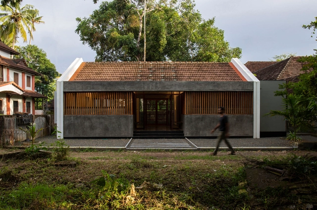 Paliam Veedu / Meister Varma Architects - Fotografía exterior, Casas, Fachada