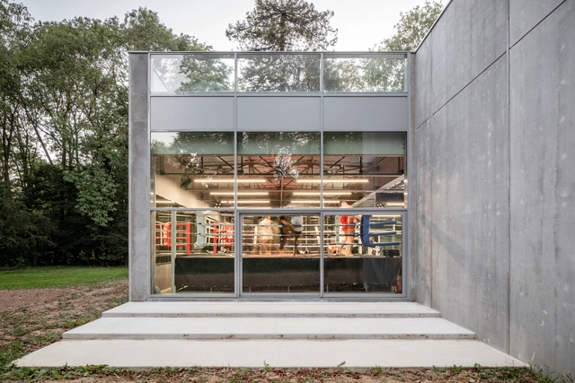 法国拳击俱乐部 / AtelierAconcept - 建筑图, 娱乐训练场馆, 表皮, 楼梯