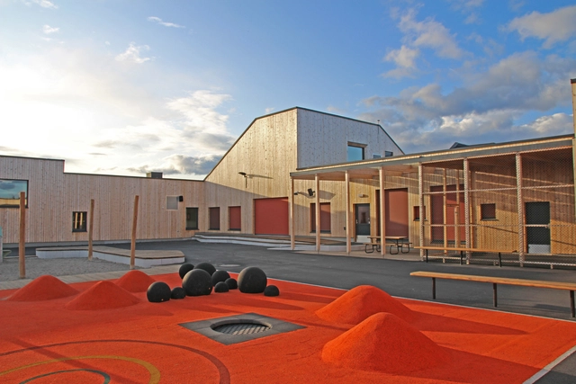 挪威综合小学幼儿园Ydalir / Ola Roald Arkitektur - 建筑图, 小学及初中, 表皮