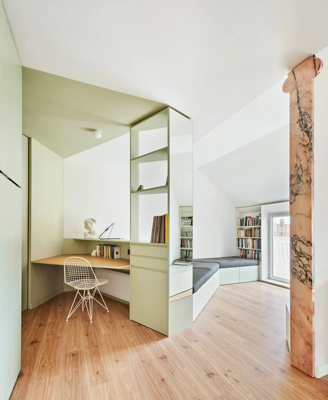 Vivienda Providència / AMOO - Fotografía interior, Renovación, Cocina, Fijación Vigas, Fachada, Mesas, Encimera, Sillas