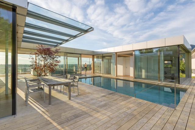 Casa patio / Christian Tonko - Fotografía exterior, Casas, Fachada