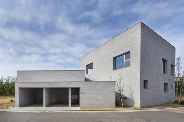 Unyang-dong Ria’s Two-Family House / Seoga Architecture - Exterior Photography, Houses, Facade