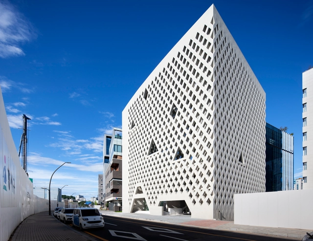 “麻谷蜂巢”办公楼 / Archium  + In-Cheurl Kim - 建筑图, 办公设施