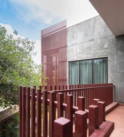 House with 49 Trees / RENESA Architecture Design Interiors Studio - Exterior Photography, Houses, Facade