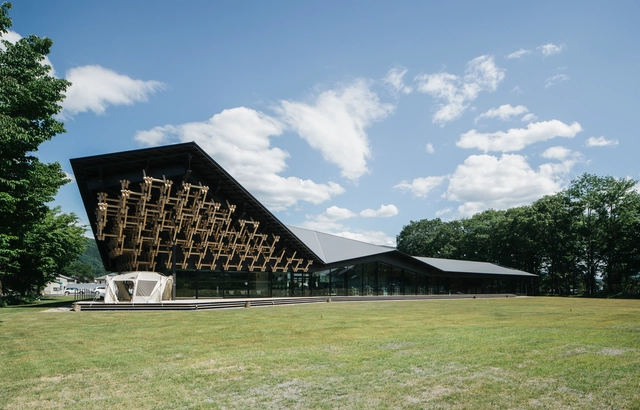 白马村雪峰地面站 / 隈研吾建筑都市设计事务所 - 建筑图, 商店